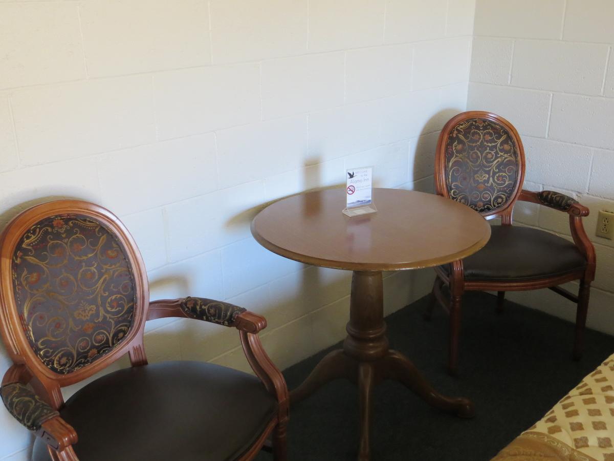 Alamo Inn エクステリア 写真