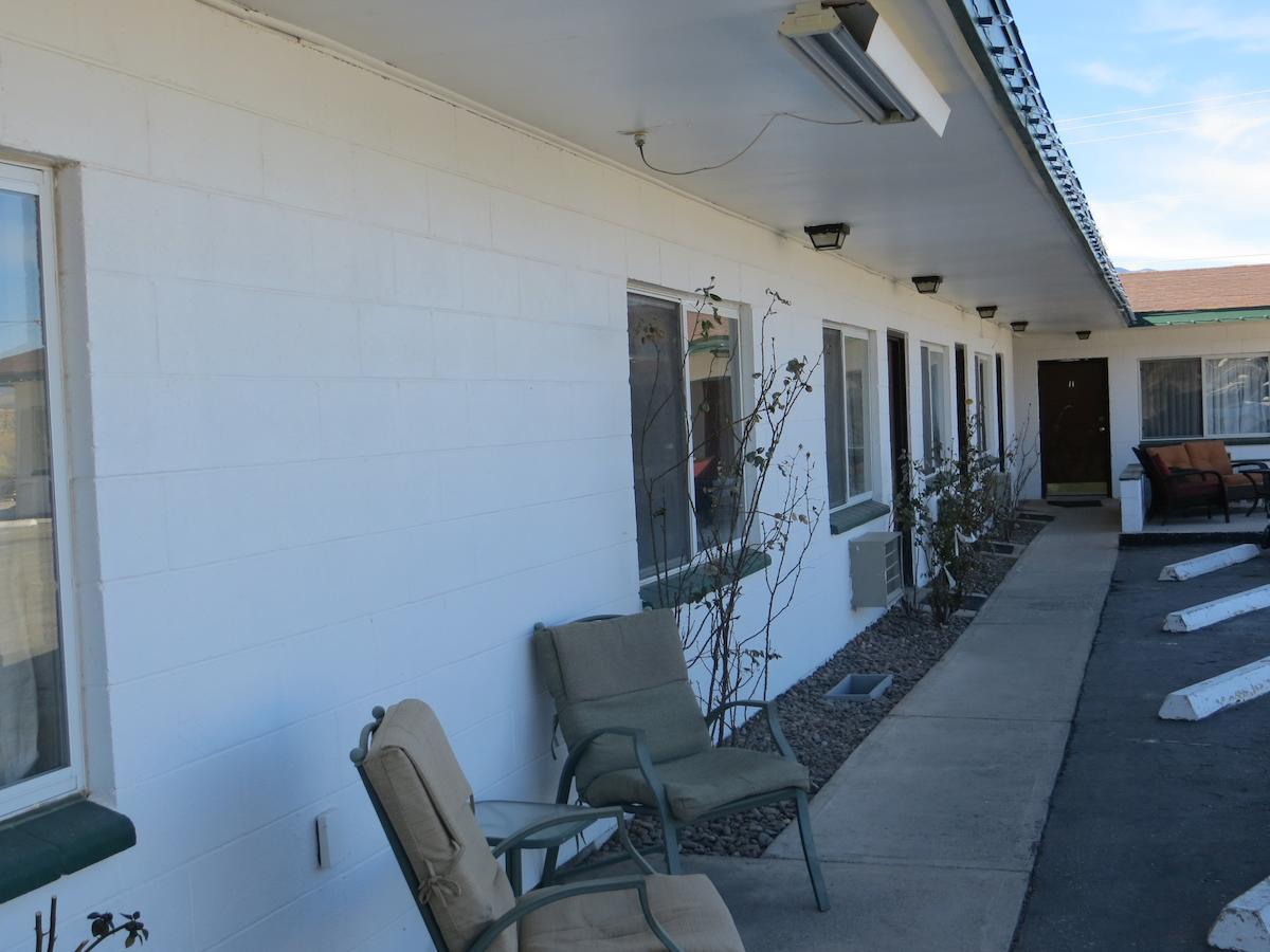 Alamo Inn エクステリア 写真